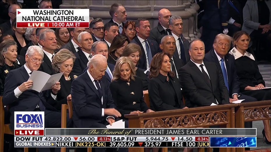 Trump chats up Obama while Clintons, Harris, ignore president-elect at Jimmy Carter funeral Trump chats up Obama while Clintons, Harris, ignore president-elect at Jimmy Carter funeral