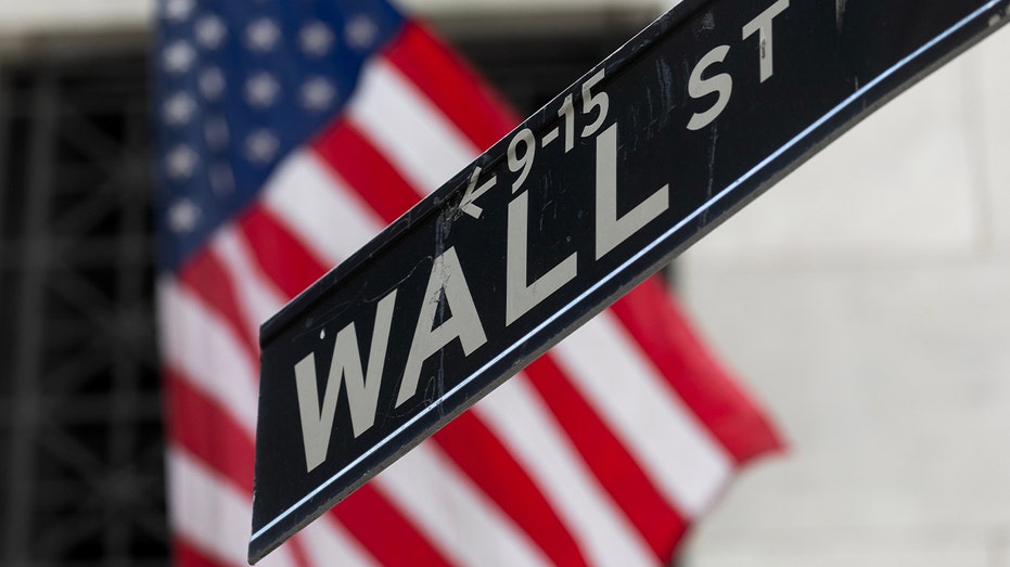 Wall Street breaks from net-zero climate alliance ahead of Trump term Wall Street breaks from net-zero climate alliance ahead of Trump term