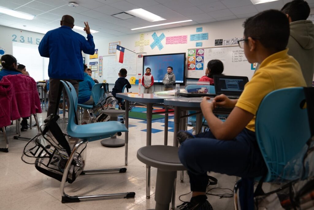 Texas Senate bill would give public school teachers free pre-K and raises based on experience and performance Texas Senate bill would give public school teachers free pre-K and raises based on experience and performance