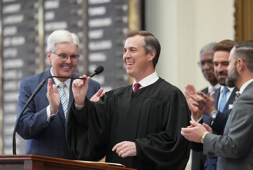 New Texas Supreme Court chief justice calls for judicial raises, changes to bail laws New Texas Supreme Court chief justice calls for judicial raises, changes to bail laws
