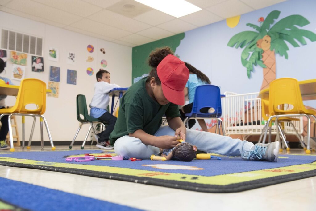 Trump administration orders lawyers for unaccompanied migrant minors to stop their work Trump administration orders lawyers for unaccompanied migrant minors to stop their work