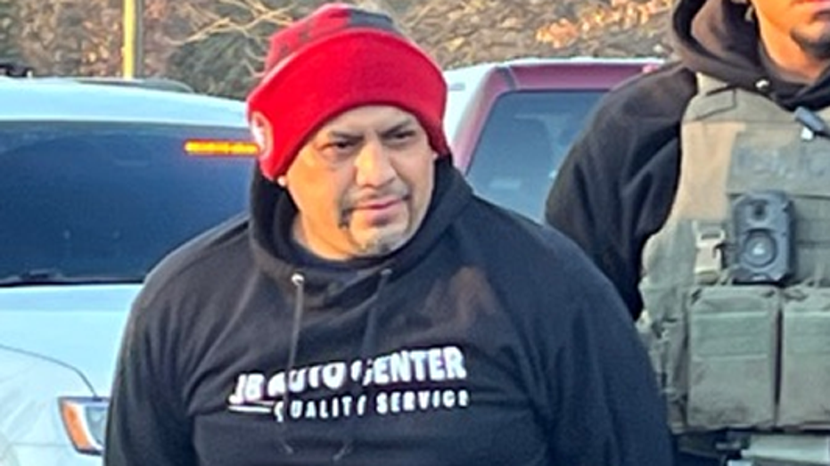 ICE arrests under President Trump continue in migrant ‘sanctuary’ cities ICE arrests under President Trump continue in migrant ‘sanctuary’ cities