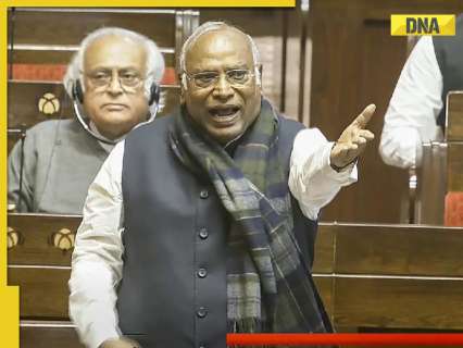 Mallikarjun Kharge issues blunt warning to Congress leaders, asks them to not bring in members who ‘run away in difficult times’ Mallikarjun Kharge issues blunt warning to Congress leaders, asks them to not bring in members who ‘run away in difficult times’