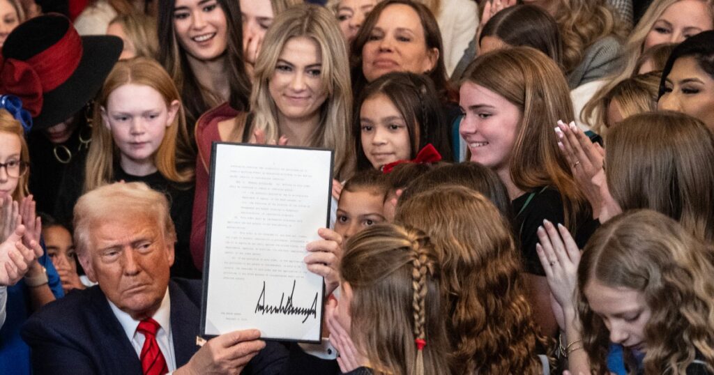 Trump signs order to bar trans women and girls from female sports Trump signs order to bar trans women and girls from female sports