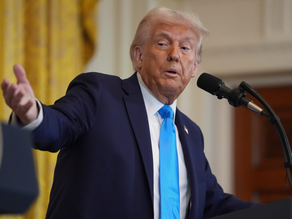 Trump doubles down on US “ownership” of Gaza Trump doubles down on US “ownership” of Gaza