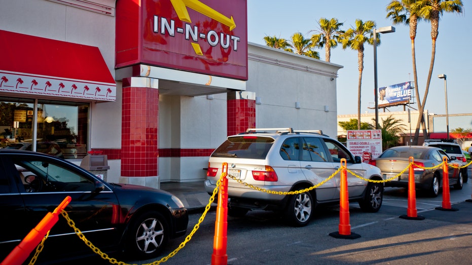 New study reveals blue state’s fast-food minimum wage hike jeopardized thousands of jobs New study reveals blue state’s fast-food minimum wage hike jeopardized thousands of jobs