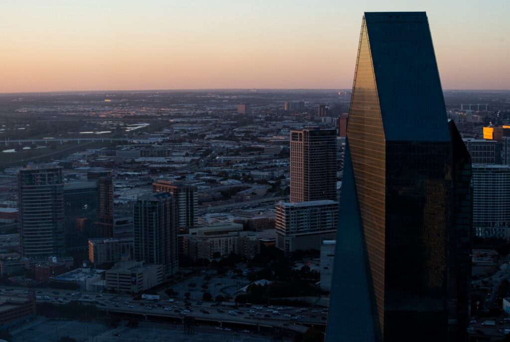Texas lawmakers want to make it easier to convert office space into apartments and condos Texas lawmakers want to make it easier to convert office space into apartments and condos