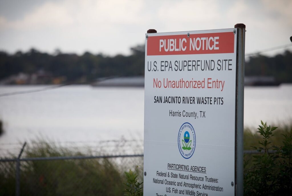 New study finds elevated cancer rates near toxic San Jacinto River waste pits New study finds elevated cancer rates near toxic San Jacinto River waste pits