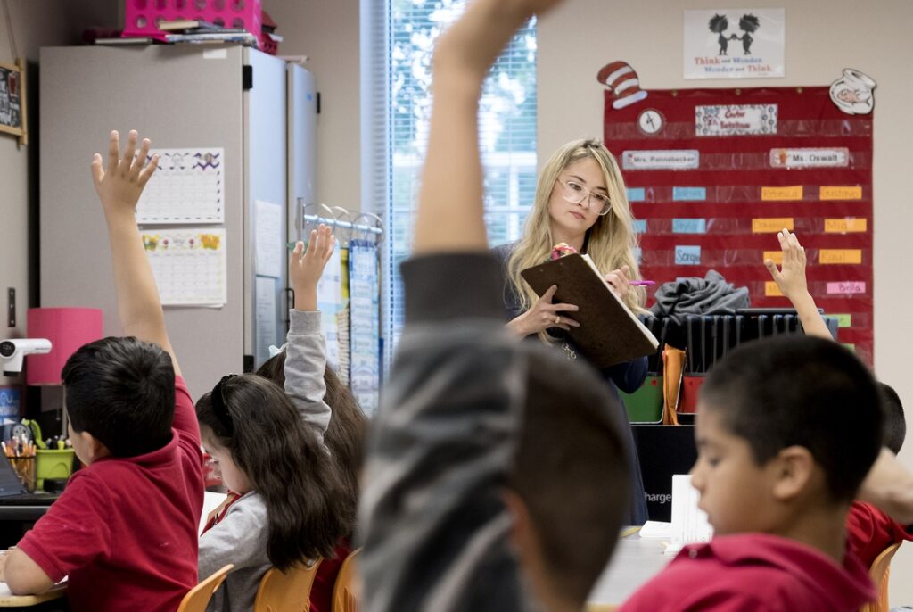 Texas House unveils its private school voucher bill Texas House unveils its private school voucher bill