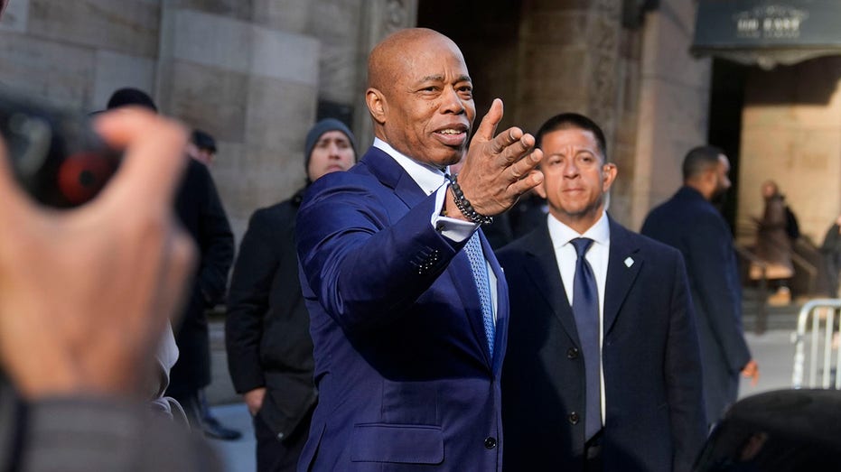 NY judge orders Eric Adams, Trump DOJ officials to court over motion to dismiss corruption charges NY judge orders Eric Adams, Trump DOJ officials to court over motion to dismiss corruption charges