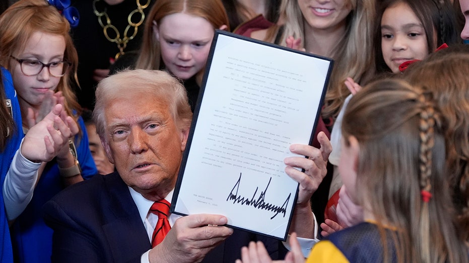 ‘Back in the driver’s seat’: Parents offered new guide to Trump’s executive orders and how they affect kids ‘Back in the driver’s seat’: Parents offered new guide to Trump’s executive orders and how they affect kids