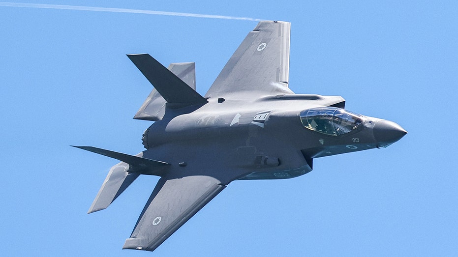 US and Canada conduct air defense drills in Greenland as Trump pushes for control US and Canada conduct air defense drills in Greenland as Trump pushes for control