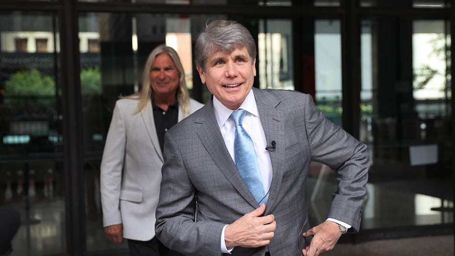 Trump expected to pardon former Illinois Gov Rod Blagojevich Trump expected to pardon former Illinois Gov Rod Blagojevich