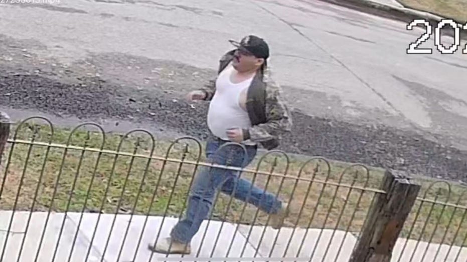 Man in US illegally wanted for allegedly groping 7-year-old Texas girl on her way home from school Man in US illegally wanted for allegedly groping 7-year-old Texas girl on her way home from school