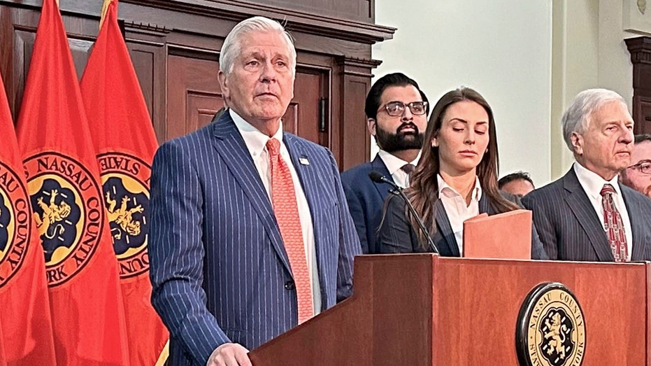 ‘BIG CHANGE’: Nassau County police to begin assisting with immigration enforcement ‘BIG CHANGE’: Nassau County police to begin assisting with immigration enforcement