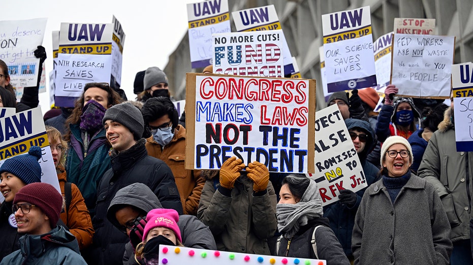 NIH funding cuts: Federal judge extends restraining order blocking Trump administration’s action NIH funding cuts: Federal judge extends restraining order blocking Trump administration’s action