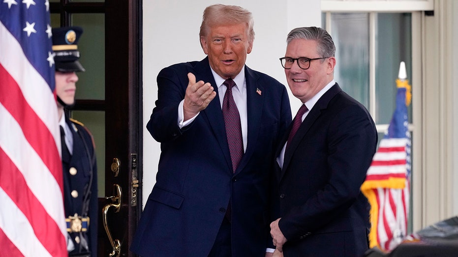 UK’s Starmer meets Trump at White House amid divide between US, Europe over Ukraine peace deal UK’s Starmer meets Trump at White House amid divide between US, Europe over Ukraine peace deal