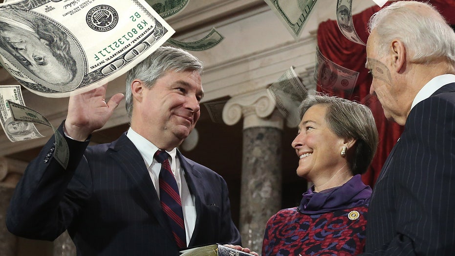 Ethics watchdog flags senator helping wife rake in millions for nonprofit Ethics watchdog flags senator helping wife rake in millions for nonprofit