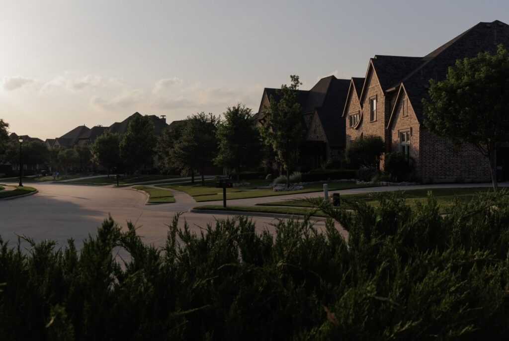 The Texas Senate wants more — and smaller — starter homes in new neighborhoods The Texas Senate wants more — and smaller — starter homes in new neighborhoods