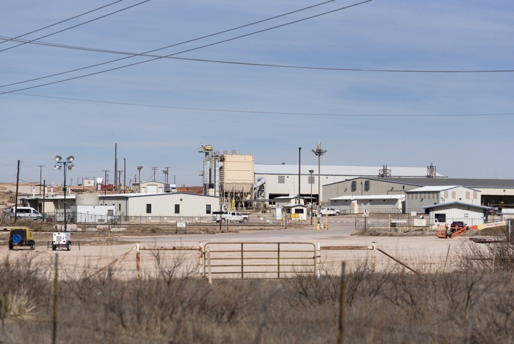 U.S. Supreme Court takes up Texas nuclear waste disposal case U.S. Supreme Court takes up Texas nuclear waste disposal case