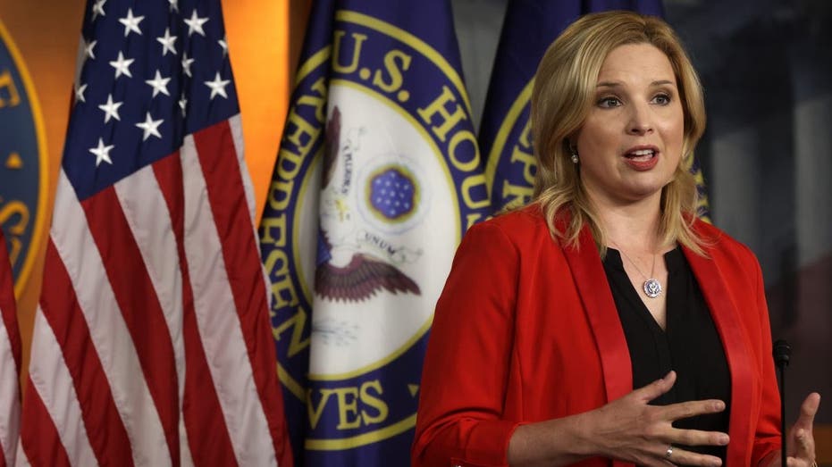 China ‘ripping off’ American businesses – but the DOJ can fight them, GOP lawmaker says China ‘ripping off’ American businesses – but the DOJ can fight them, GOP lawmaker says
