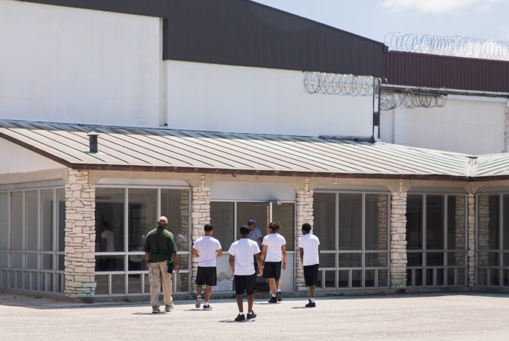 Texas lawmakers scold juvenile justice department over scathing DOJ report Texas lawmakers scold juvenile justice department over scathing DOJ report