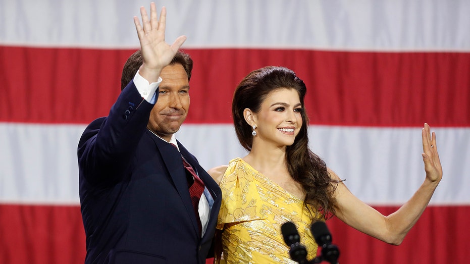Florida governor spotlights timely golf outing he and Casey DeSantis had with President Trump Florida governor spotlights timely golf outing he and Casey DeSantis had with President Trump