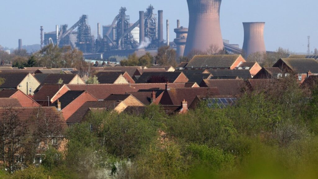UK steps in to save British Steel as nationalisation looms UK steps in to save British Steel as nationalisation looms