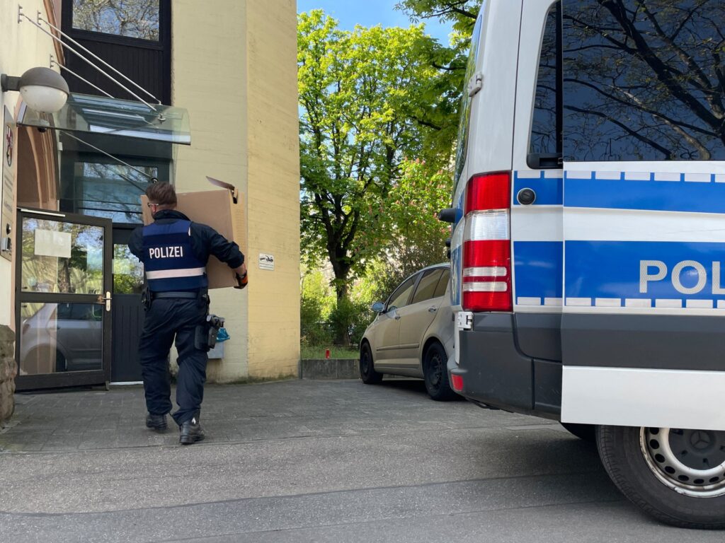 Germany and Italy arrest more than 30 in Mafia food fraud sweep Germany and Italy arrest more than 30 in Mafia food fraud sweep