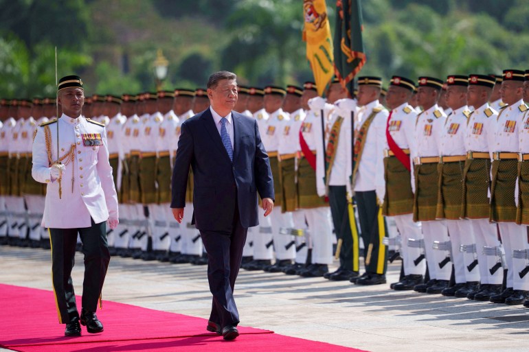 China’s Xi hails ‘new golden era’ with Malaysia during trade tour China’s Xi hails ‘new golden era’ with Malaysia during trade tour