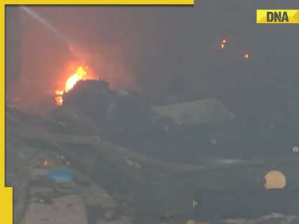 Delhi: Massive fire breaks out at Dilli Haat, operations underway Delhi: Massive fire breaks out at Dilli Haat, operations underway