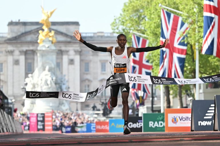 Assefa sets women’s record in London Marathon; Sawe wins men’s race Assefa sets women’s record in London Marathon; Sawe wins men’s race