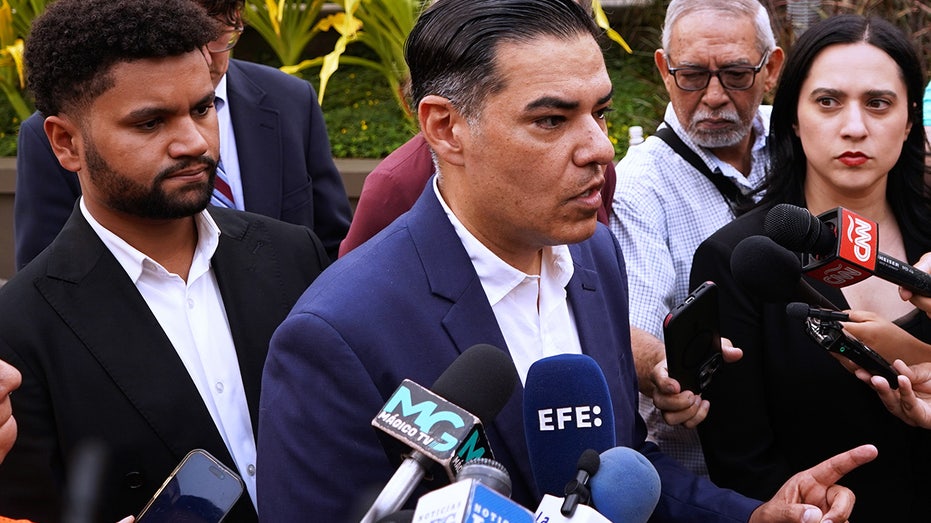 House Dems demand ‘proof of life’ of Abrego Garcia after being denied meeting in El Salvador House Dems demand ‘proof of life’ of Abrego Garcia after being denied meeting in El Salvador