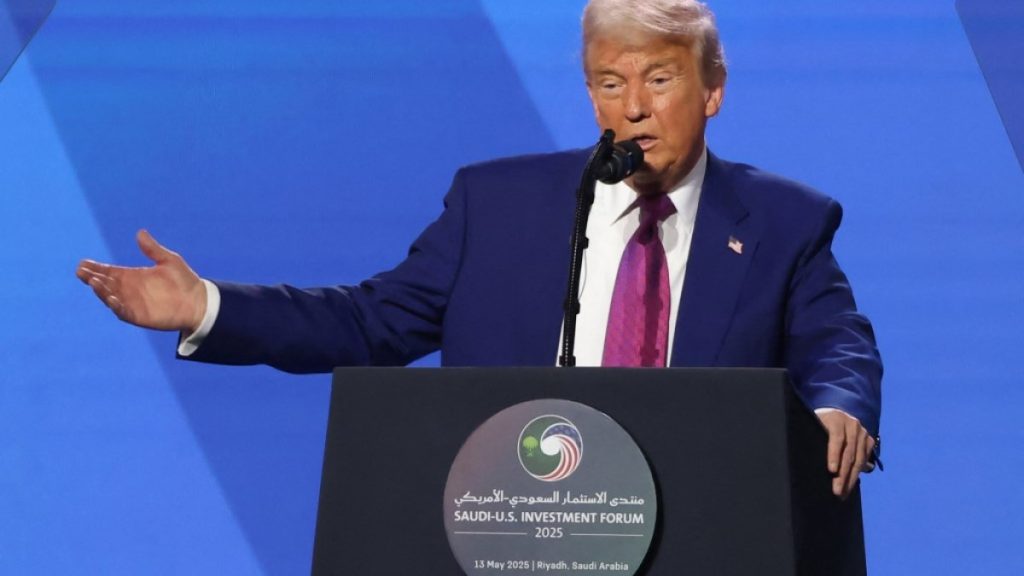 Trump says US to lift Syria sanctions, ending years of Washington’s policy Trump says US to lift Syria sanctions, ending years of Washington’s policy