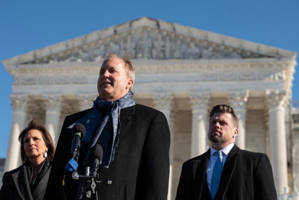 Ken Paxton says Google will pay Texas .4 billion to settle privacy suit Ken Paxton says Google will pay Texas .4 billion to settle privacy suit
