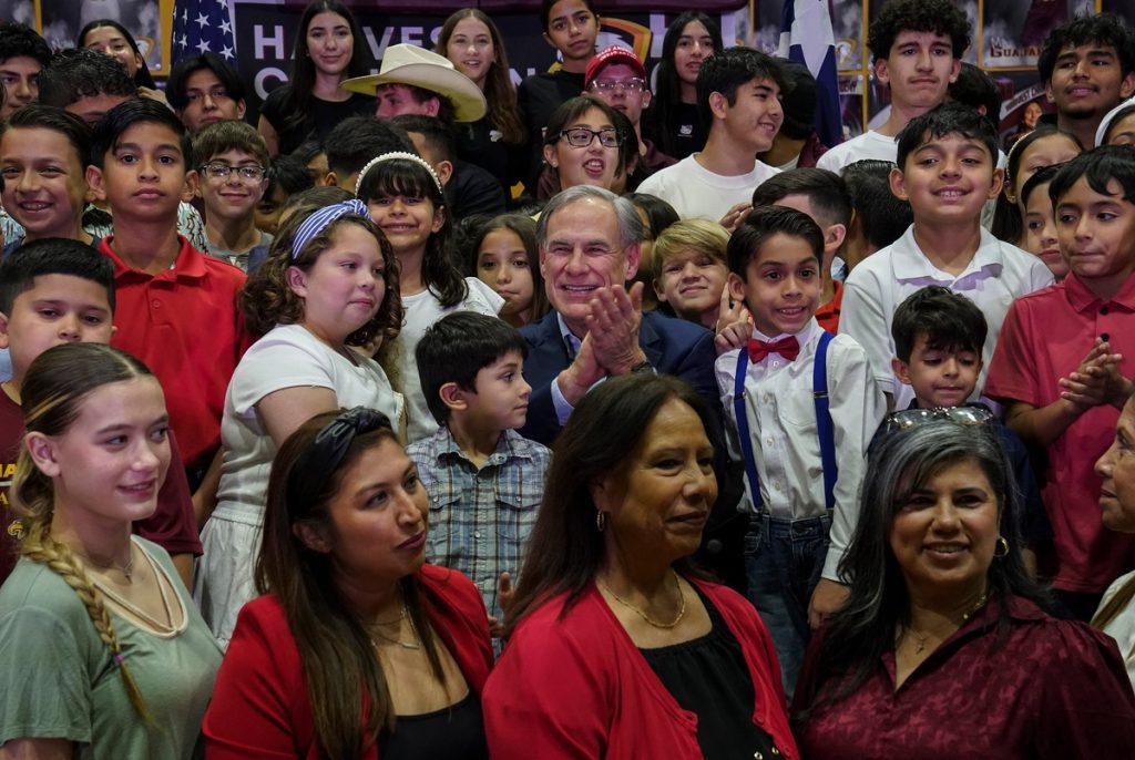 How Greg Abbott took a flailing school voucher movement and turned it into a winning issue How Greg Abbott took a flailing school voucher movement and turned it into a winning issue
