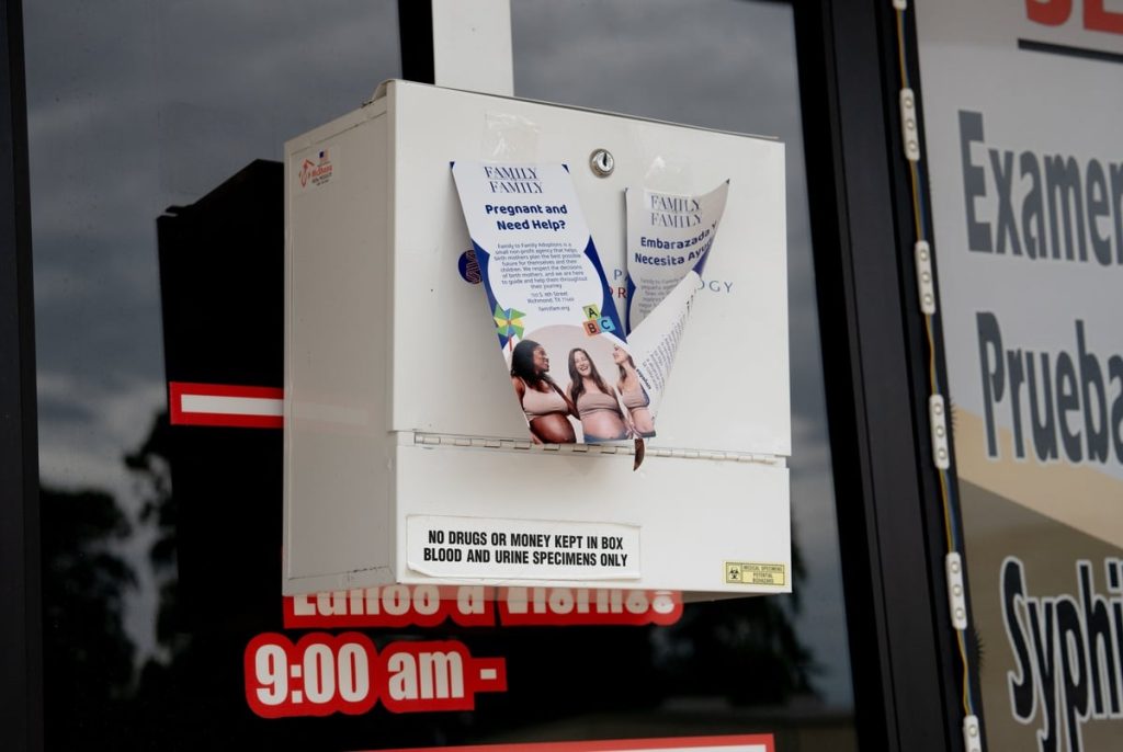 Houston midwife accused of illegal abortions appeals clinic closures Houston midwife accused of illegal abortions appeals clinic closures