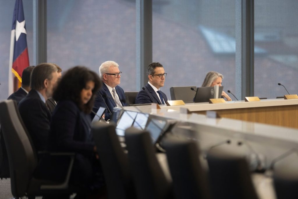 House clears the way for Texas Lottery to continue under a different state agency