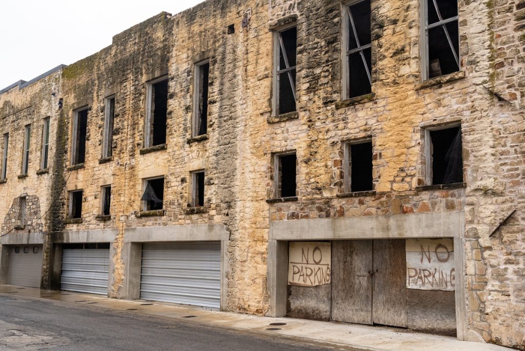 Vacant offices, strip malls may get new life as housing in Texas’ largest cities Vacant offices, strip malls may get new life as housing in Texas’ largest cities