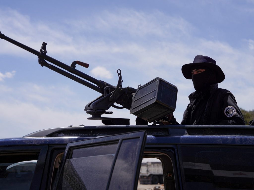 At least three killed as Syrian forces raid ISIL hideouts in Aleppo At least three killed as Syrian forces raid ISIL hideouts in Aleppo