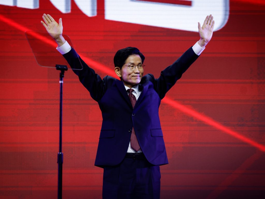 S Korea’s conservative party picks Kim Moon-soo as presidential candidate S Korea’s conservative party picks Kim Moon-soo as presidential candidate