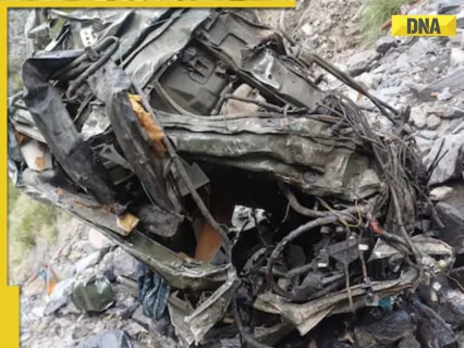 3 soldiers killed as Indian Army vehicle falls into gorge in Jammu and Kashmir’s Ramban 3 soldiers killed as Indian Army vehicle falls into gorge in Jammu and Kashmir’s Ramban