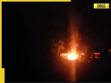 India-Pakistan war: Heavy shelling at Uri sector, complete blackout enforced in Jammu and Kashmir India-Pakistan war: Heavy shelling at Uri sector, complete blackout enforced in Jammu and Kashmir