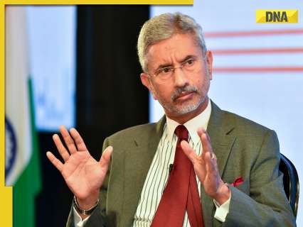 India-Pakistan War: Video showing EAM Jaishankar apologising is FAKE! WATCH here India-Pakistan War: Video showing EAM Jaishankar apologising is FAKE! WATCH here