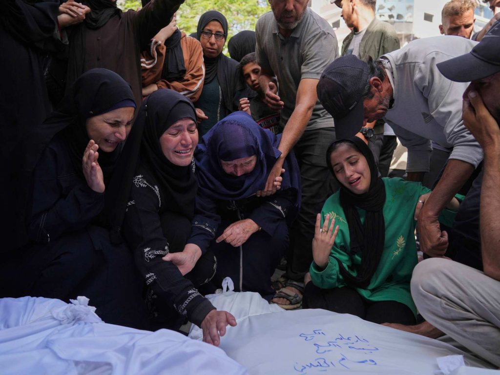 Hamas agrees to a Gaza ceasefire, sources say; US and Israel reject offer