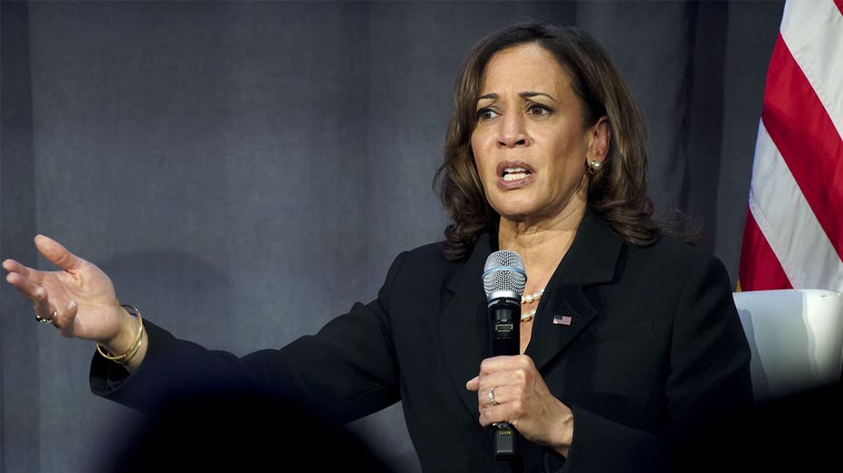 Kamala Harris comes knives out against Trump in first speech since leaving office: ‘Absolute chaos’ Kamala Harris comes knives out against Trump in first speech since leaving office: ‘Absolute chaos’