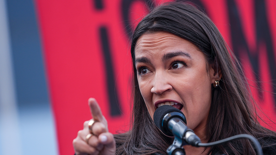 AOC draws spotlight with Queens town hall as 2028 White House talk swirls AOC draws spotlight with Queens town hall as 2028 White House talk swirls