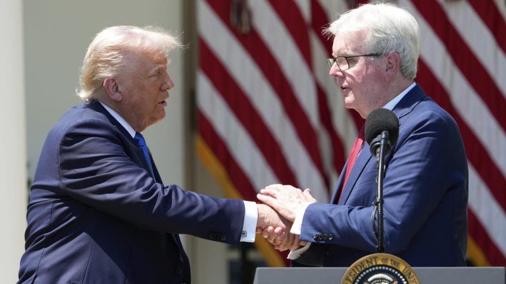 Trump executive order will stand up presidential religious liberty commission Trump executive order will stand up presidential religious liberty commission