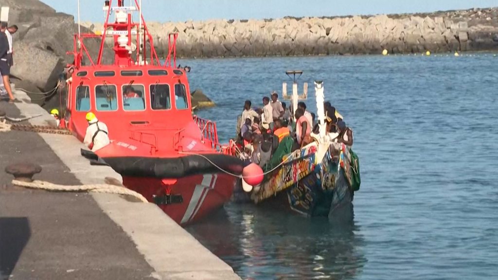 Seven migrants die when boat capsizes at Canary Island dock Seven migrants die when boat capsizes at Canary Island dock