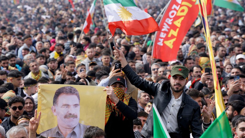 PKK to formally disband and lay down its weapons